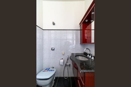 Casa para alugar com 210m², 2 quartos e 3 vagasBanheiro