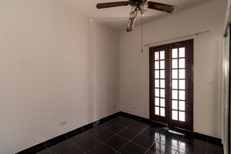 Casa para alugar com 210m², 2 quartos e 3 vagasQuarto