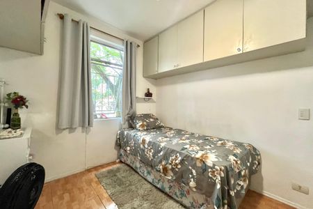 Apartamento à venda com 56m², 2 quartos e 2 vagas Apartamento à venda com 56m², 2 quartos e 2 vagasQuarto 2