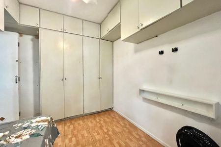 Apartamento à venda com 56m², 2 quartos e 2 vagas Apartamento à venda com 56m², 2 quartos e 2 vagasQuarto 2