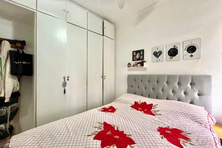 Apartamento à venda com 56m², 2 quartos e 2 vagas Apartamento à venda com 56m², 2 quartos e 2 vagasQuarto 1