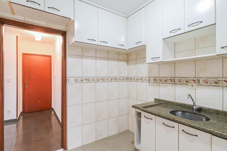 Apartamento à venda com 68m², 2 quartos e 1 vaga Apartamento à venda com 68m², 2 quartos e 1 vagaCozinha