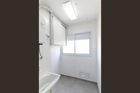 Apartamento para alugar com 67m², 2 quartos e 1 vagaÁrea de Serviço