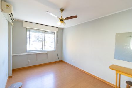 Apartamento à venda com 27m², 1 quarto e sem vagaSala/Quarto