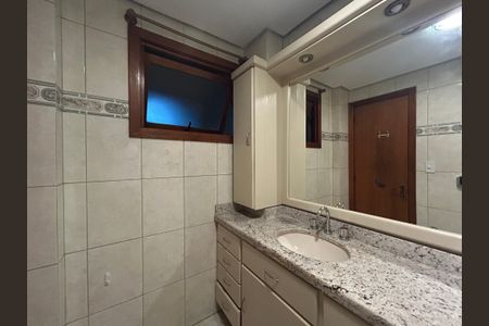Apartamento à venda com 125m², 4 quartos e 1 vaga Apartamento à venda com 125m², 4 quartos e 1 vagaBanheiro