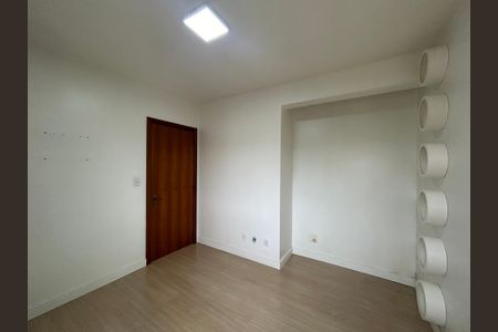 Apartamento à venda com 125m², 4 quartos e 1 vaga Apartamento à venda com 125m², 4 quartos e 1 vagaQuarto 2