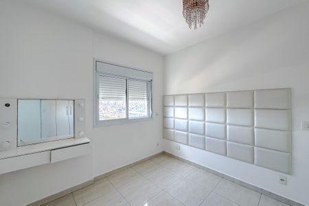 Apartamento à venda com 66m², 2 quartos e 2 vagasSuíte