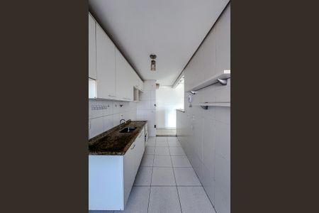 Apartamento à venda com 66m², 2 quartos e 2 vagasCozinha