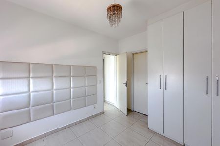 Apartamento à venda com 66m², 2 quartos e 2 vagasSuíte
