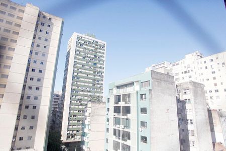 Vista da Sala  de apartamento à venda com 2 quartos, 68m² em Centro Histórico, Porto Alegre