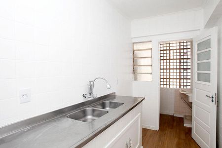 Apartamento à venda com 68m², 2 quartos e sem vagaCozinha 