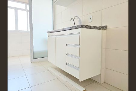 Apartamento à venda com 70m², 3 quartos e 2 vagasCozinha