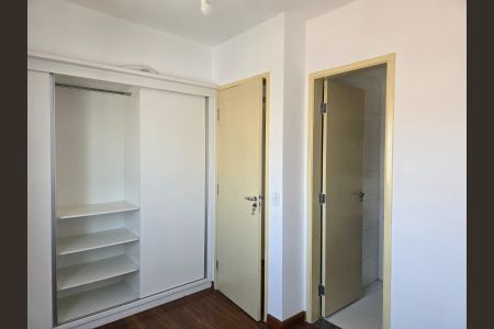Apartamento à venda com 70m², 3 quartos e 2 vagasSuíte