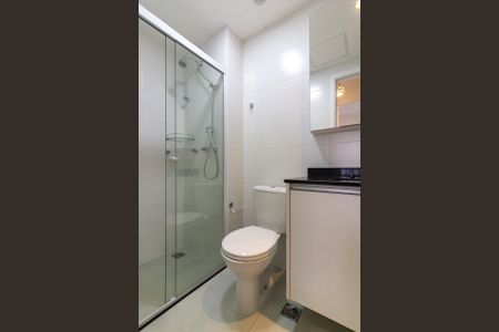 Apartamento à venda com 54m², 2 quartos e 1 vaga Apartamento à venda com 54m², 2 quartos e 1 vagaBanheiro Social