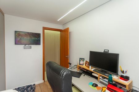 Apartamento à venda com 70m², 3 quartos e 1 vagaQuarto