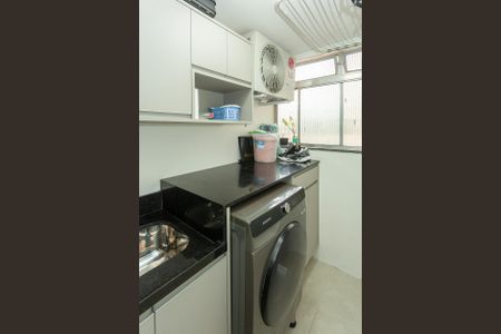 Apartamento à venda com 70m², 3 quartos e 1 vagaÁrea de Serviço