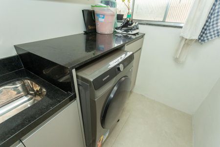 Apartamento à venda com 70m², 3 quartos e 1 vagaÁrea de Serviço