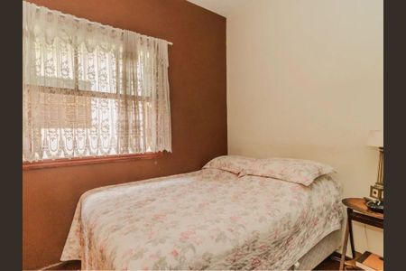 Casa à venda com 3 quartos, 129m² em Jardim Colombo, São Paulo