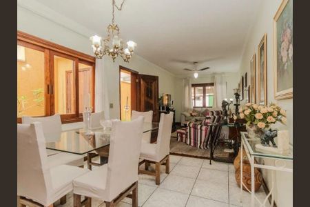 Casa à venda com 3 quartos, 129m² em Jardim Colombo, São Paulo