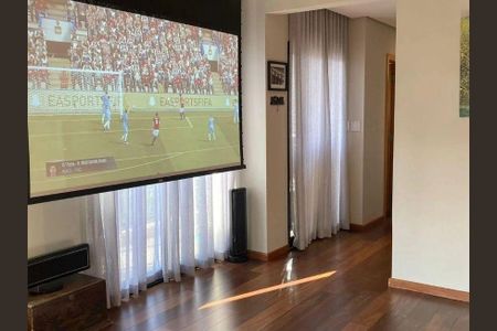 Apartamento à venda com 3 quartos, 165m² em Vila Suzana, São Paulo