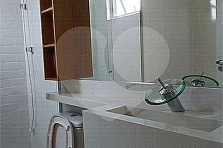 Apartamento à venda com 2 quartos, 80m² em Parque Fongaro, São Paulo