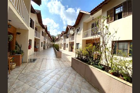 Casa à venda com 2 quartos, 78m² em Parque Sao Domingos, São Paulo