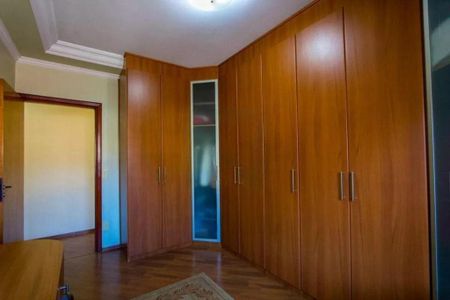 Casa à venda com 3 quartos, 288m² em Vila Eldizia, Santo André