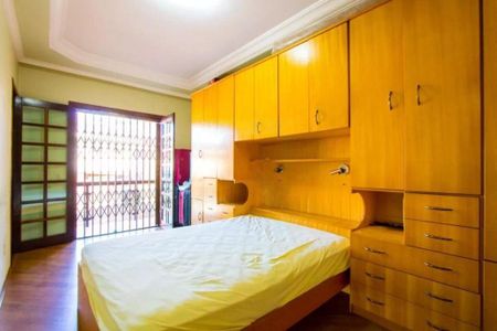 Casa à venda com 3 quartos, 288m² em Vila Eldizia, Santo André