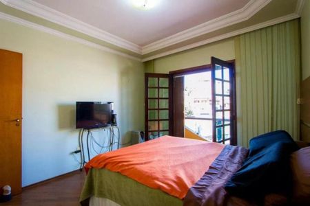 Casa à venda com 3 quartos, 288m² em Vila Eldizia, Santo André