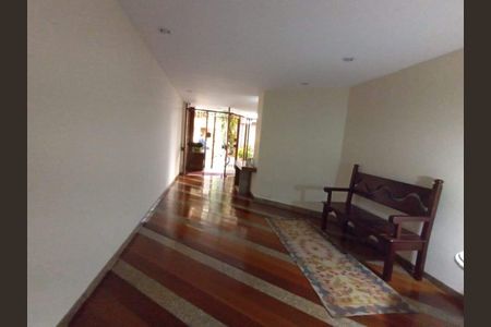 Apartamento à venda com 63m², 2 quartos e 1 vaga