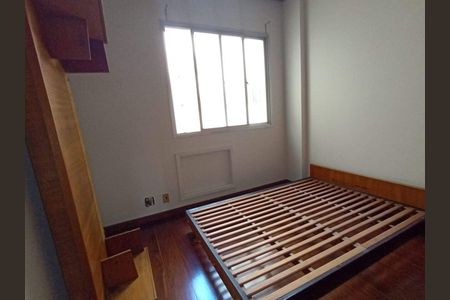 Apartamento à venda com 63m², 2 quartos e 1 vaga