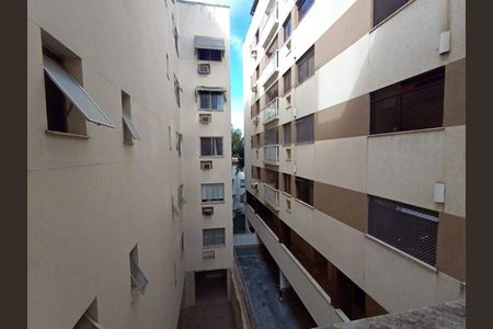 Apartamento à venda com 63m², 2 quartos e 1 vaga