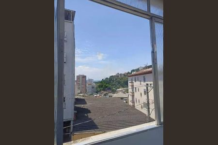 Apartamento à venda com 101m², 3 quartos e sem vaga
