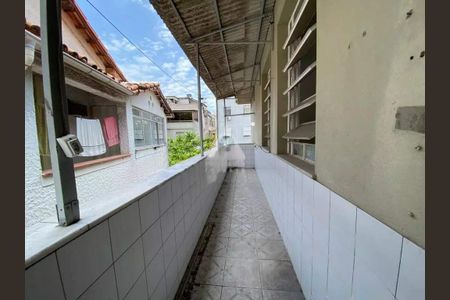 Apartamento à venda com 101m², 3 quartos e sem vaga