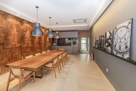 Apartamento à venda com 260m², 4 quartos e 4 vagas Apartamento à venda com 260m², 4 quartos e 4 vagasÁrea comum