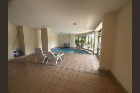 Apartamento à venda com 184m², 4 quartos e 3 vagas