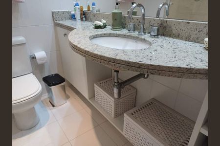 Apartamento à venda com 184m², 4 quartos e 3 vagas