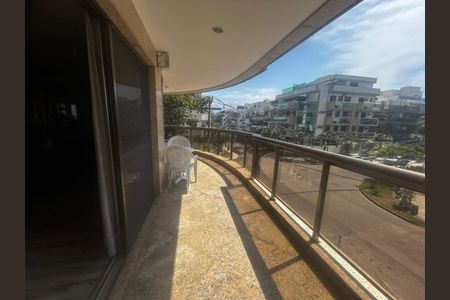 Apartamento à venda com 184m², 4 quartos e 3 vagas