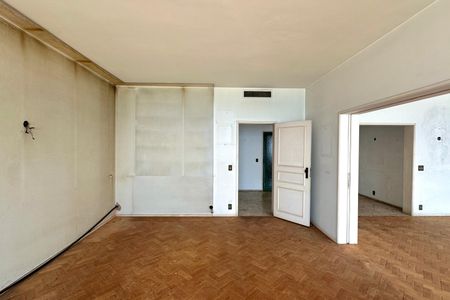 Apartamento à venda com 340m², 3 quartos e 2 vagas Apartamento à venda com 340m², 3 quartos e 2 vagasSala