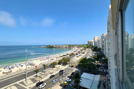 Apartamento à venda com 340m², 3 quartos e 2 vagas Apartamento à venda com 340m², 3 quartos e 2 vagasVista da Sala