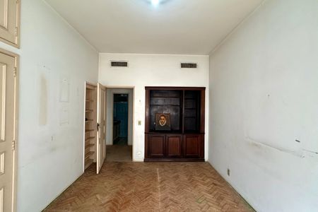 Apartamento à venda com 340m², 3 quartos e 2 vagas Apartamento à venda com 340m², 3 quartos e 2 vagasQuarto 3