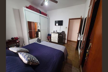 Casa à venda com 4 quartos, 241m² em Santo Antônio, Belo Horizonte