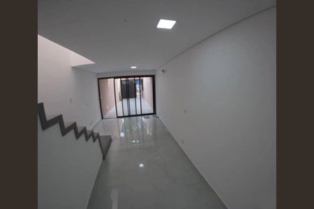 Casa à venda com 80m², 2 quartos e 2 vagas