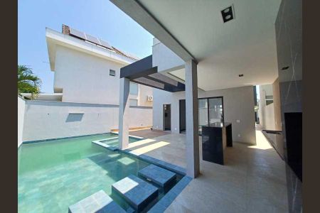 Casa de condomínio à venda com 280m², 4 quartos e 2 vagas