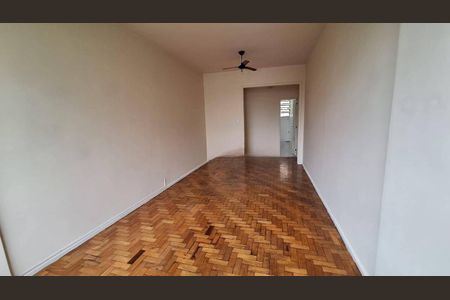 Apartamento à venda com 74m², 2 quartos e sem vaga