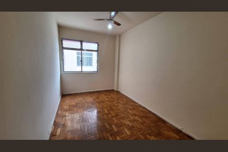 Apartamento à venda com 74m², 2 quartos e sem vaga