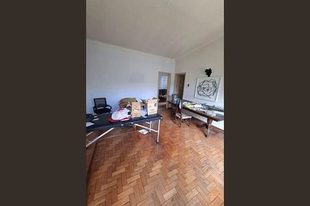 Casa à venda com 4 quartos, 400m² em Serra, Belo Horizonte