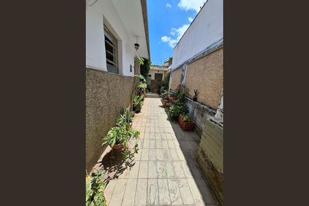Casa à venda com 400m², 4 quartos e 2 vagas