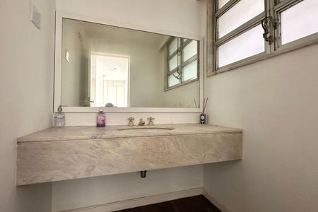 Apartamento à venda com 285m², 7 quartos e 3 vagasLavabo