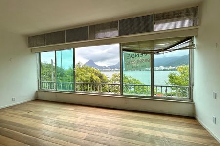 Apartamento à venda com 285m², 7 quartos e 3 vagasSala